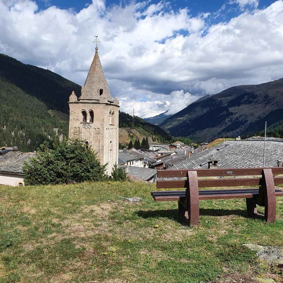 Bourg-Saint-Pierre : Le Cachet D'Antan Appartement Buitenkant foto