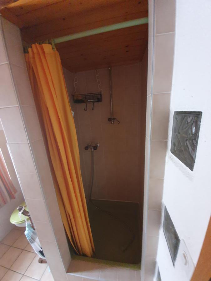 Bourg-Saint-Pierre : Le Cachet D'Antan Appartement Buitenkant foto